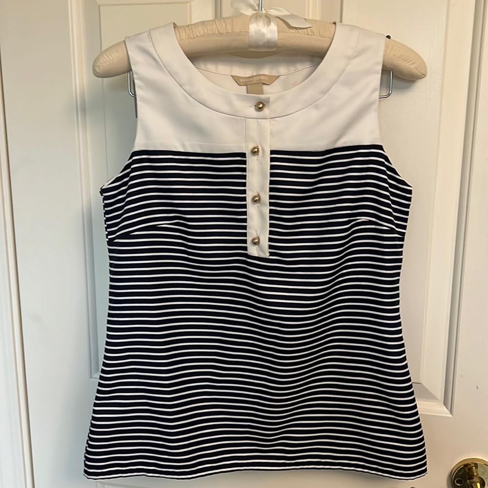Banana Republic blue and white sleeveless top xs